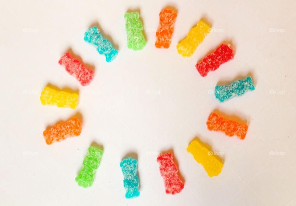 Brightly colored sour patch kids in a circle