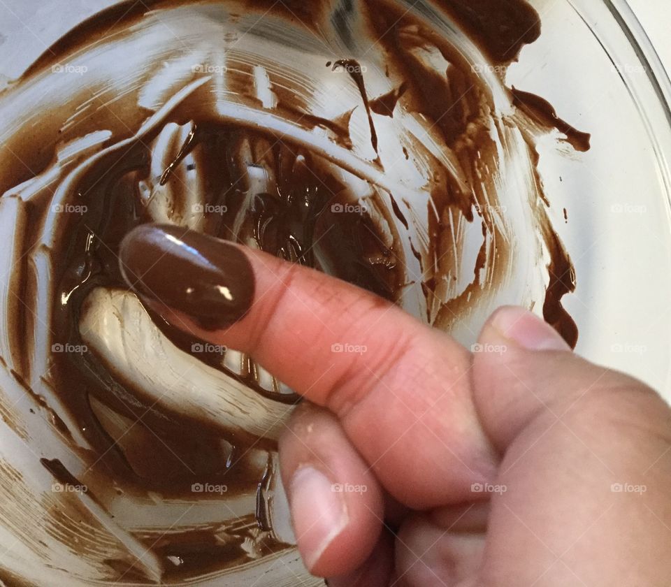 Why lick the spoon when you have fingers.