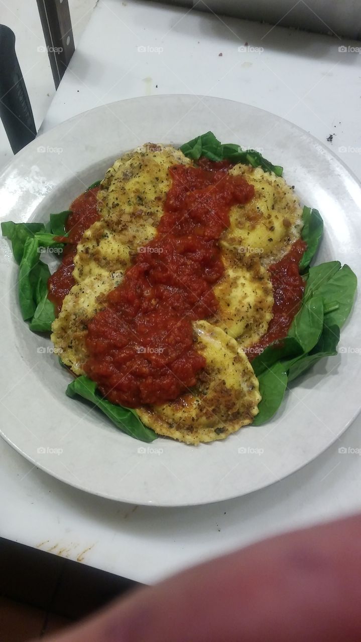 breaded cheese ravioli