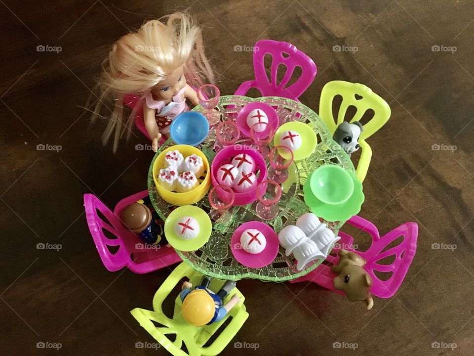 Barbie Lego two dogs cocktail party