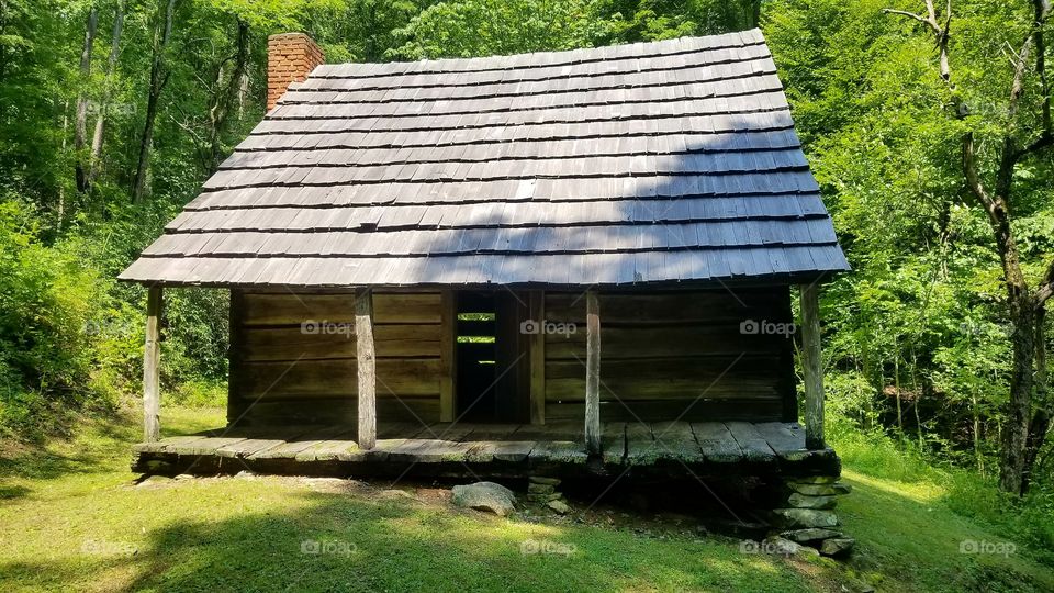 Old Cook cabin in the Great Smoky Mountains National Park