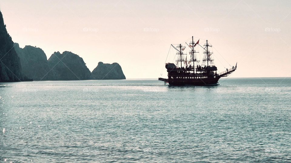 Pirate ship