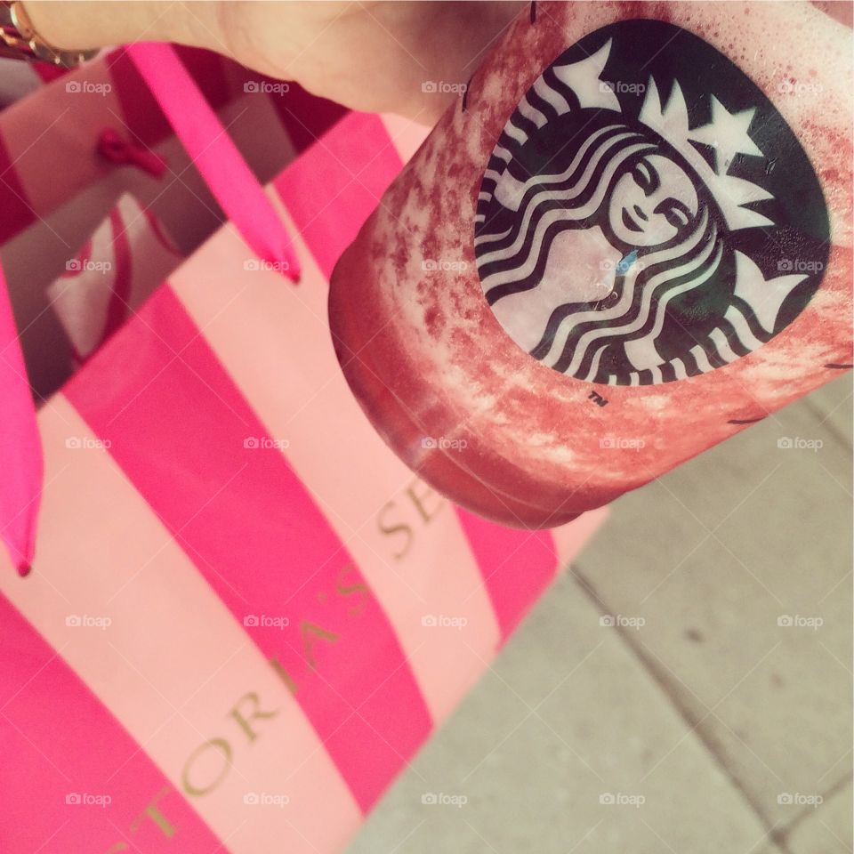 Starbucks & Victorias Secret