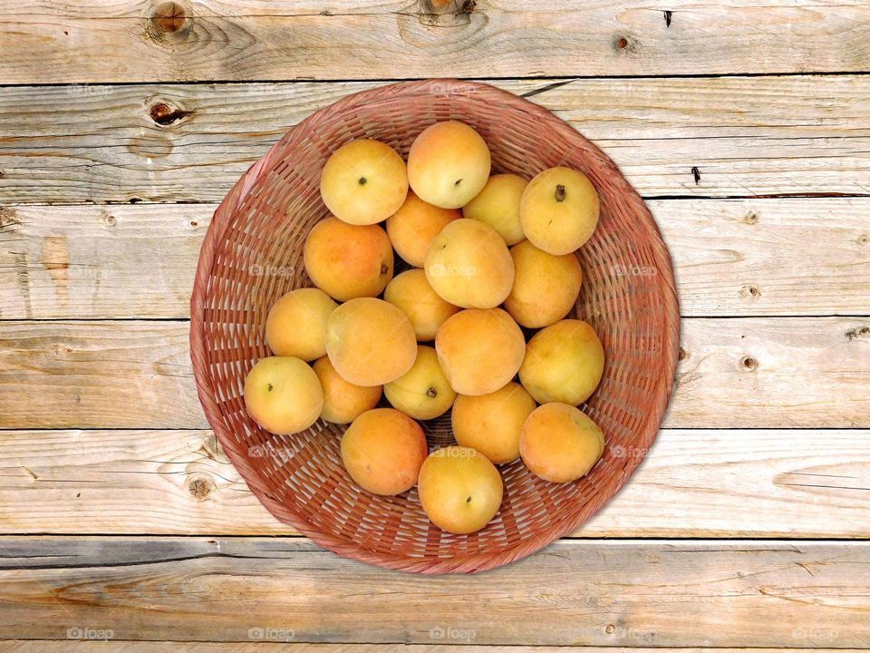 apricots