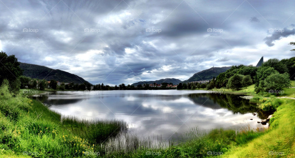 Cloud reflected on lake