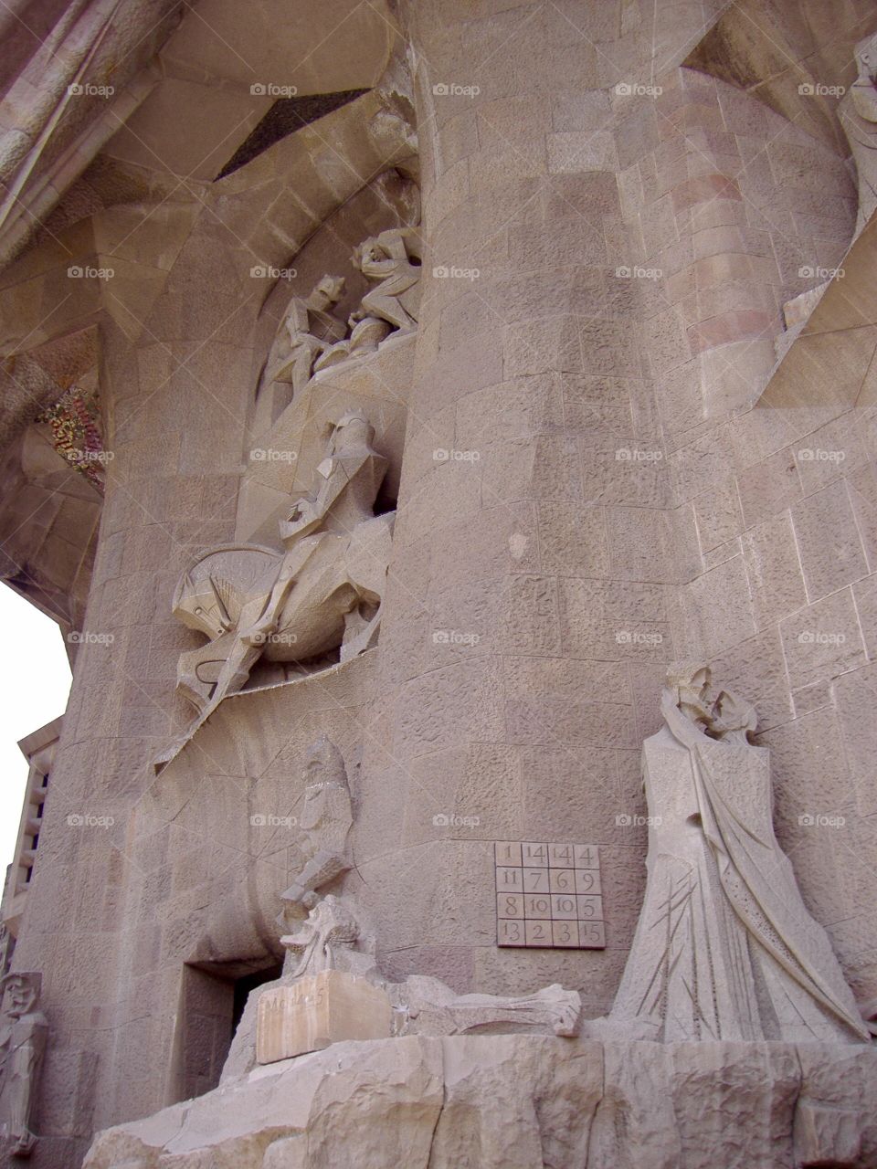 Statues on facade of Sagrada Familia Church