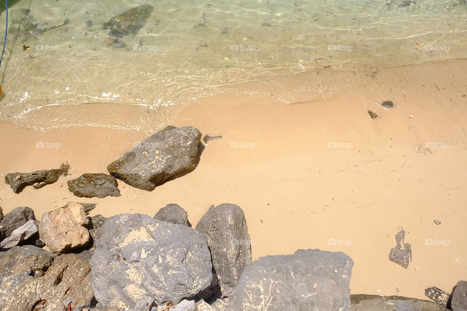 Nothing beats the shoreline of tropical islands. It puts summer vibes with its crystal water kissing sa glittering sand. Trully a treasure of the tropical