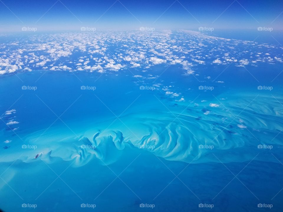 seascape of the bahamas
