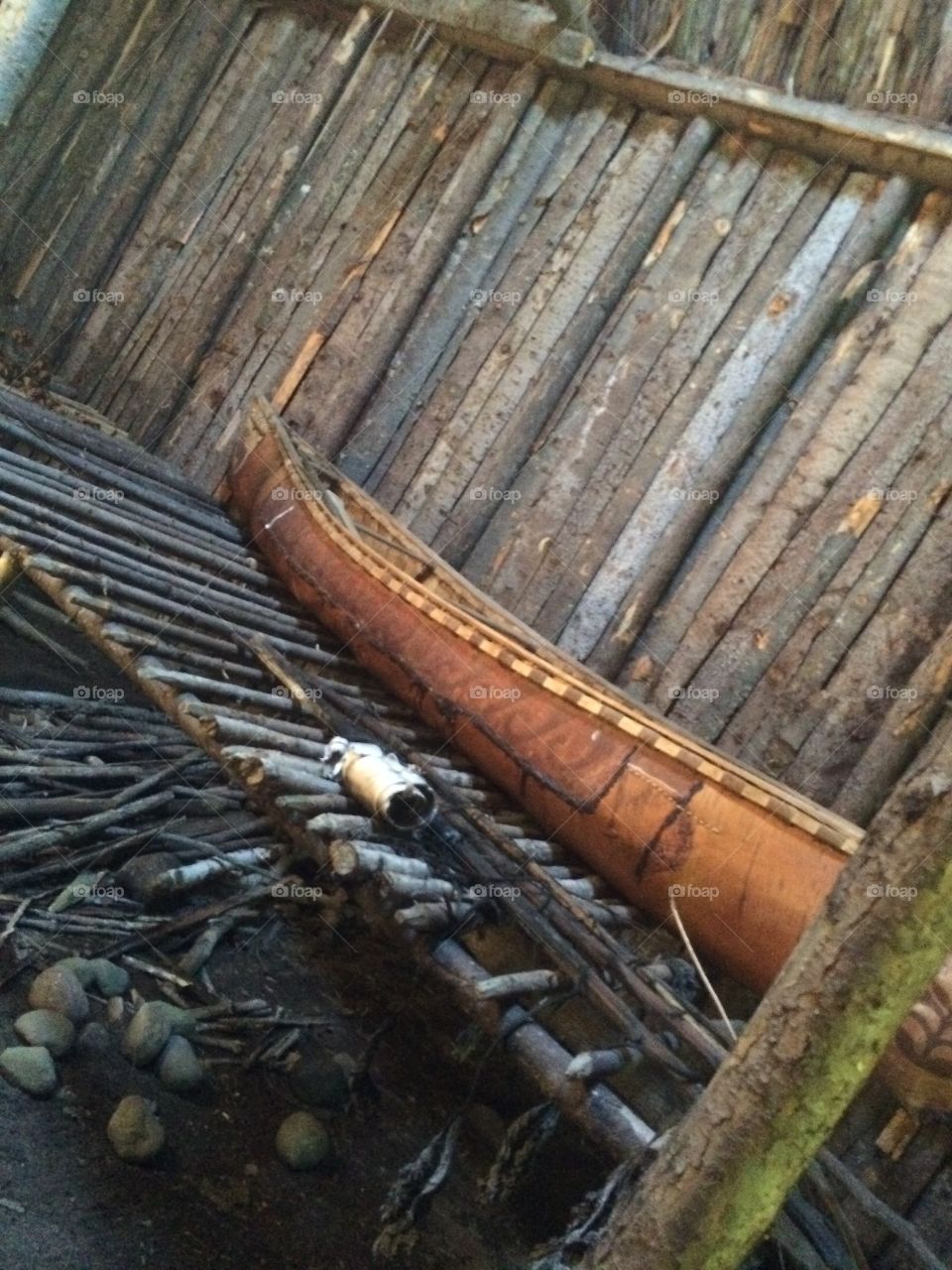 Canoe, Iroquois,  longhouse,  inside, old days