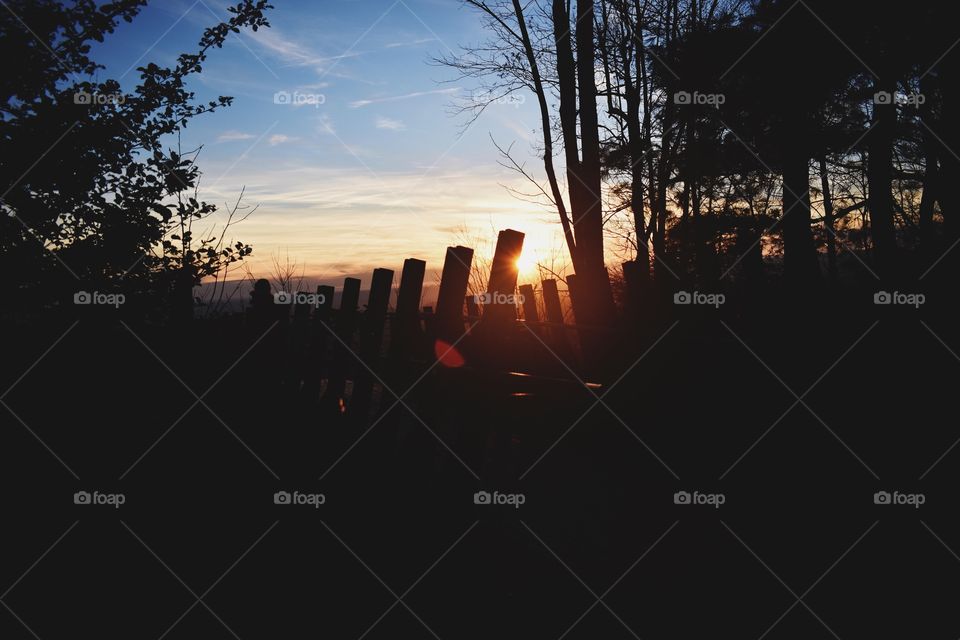 Cliff walk by mountain top