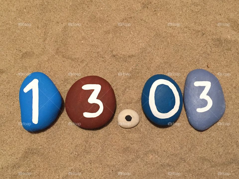 13.03 calendar date on colored stones