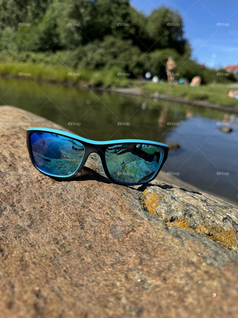 Sunglasses at the beach 