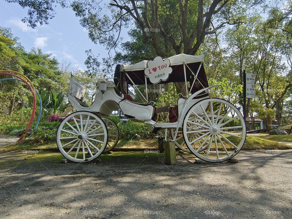 Princess' carriage in Chulu Ranch