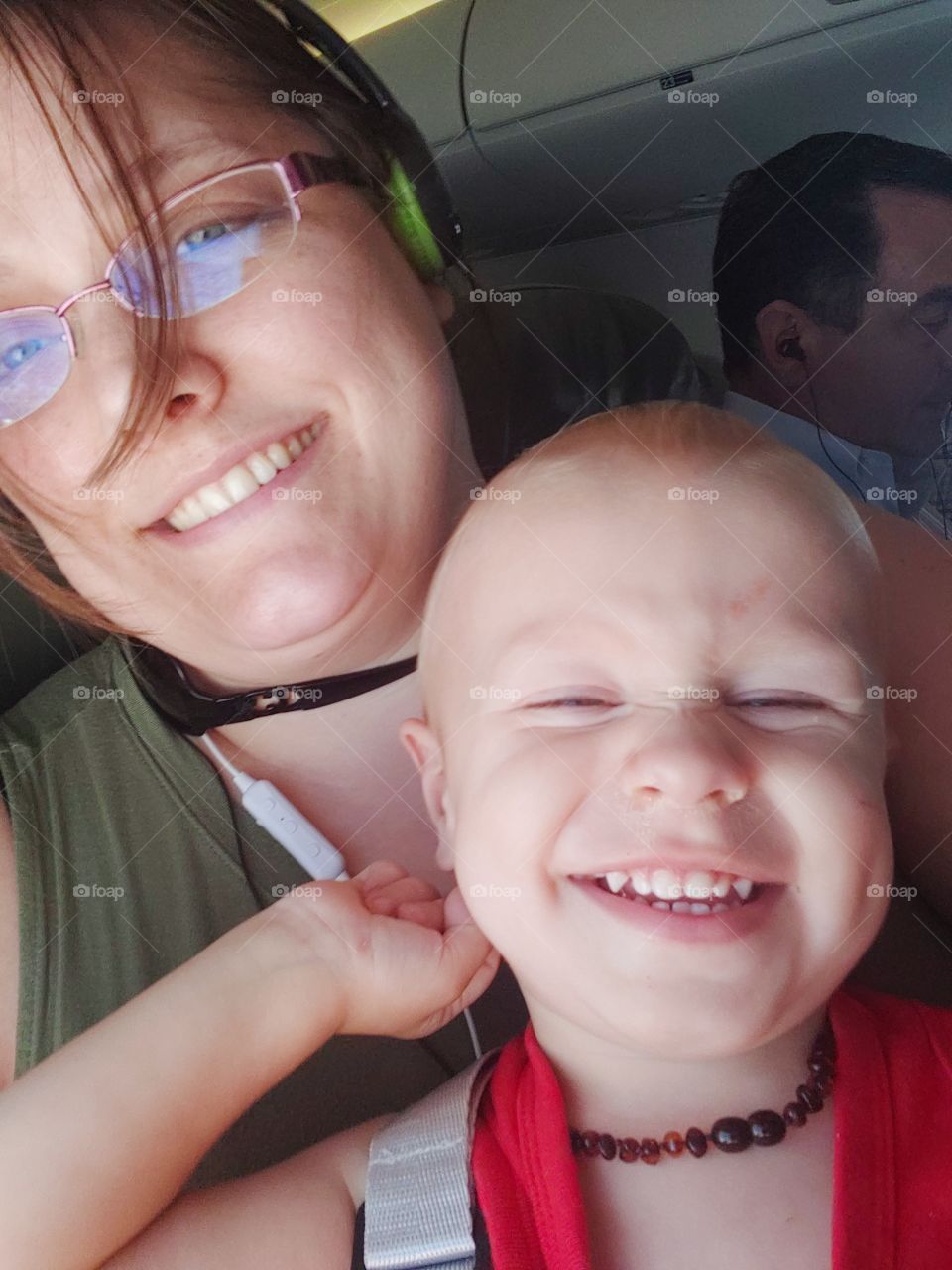 traveling with toddler on airplane