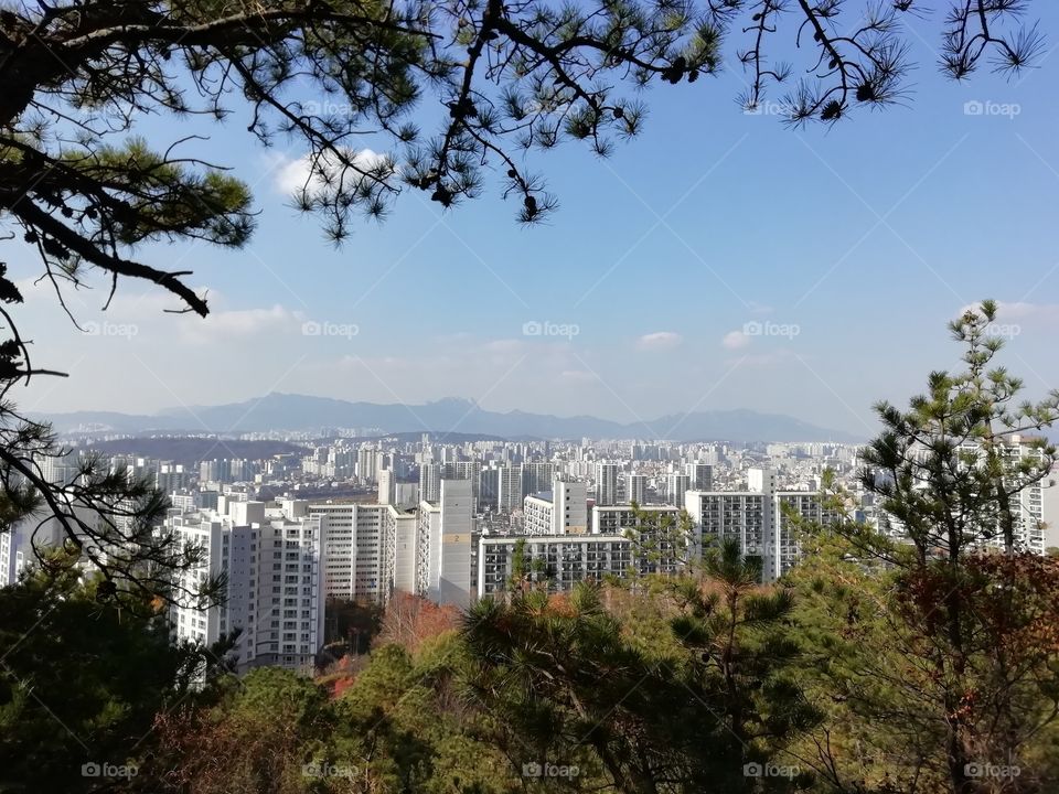 Seoul cityscape, Yongma Mountain