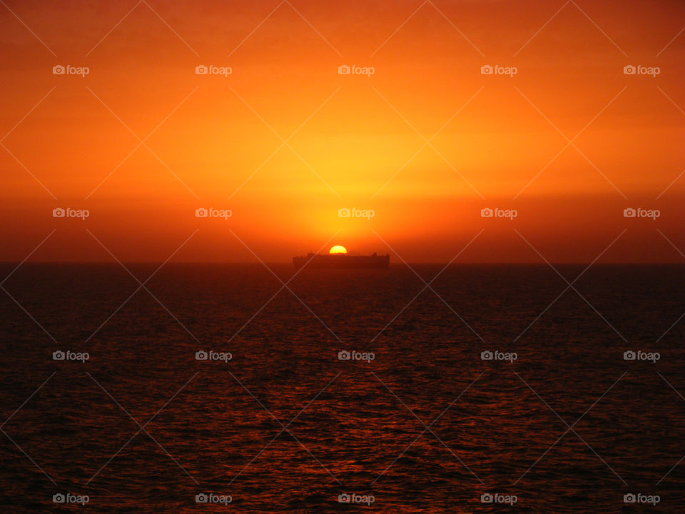 italy sunset ship spain by whittick