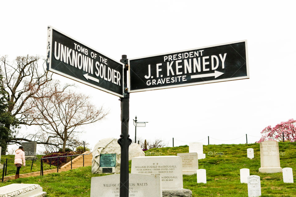 Arlington Cemetery signs 