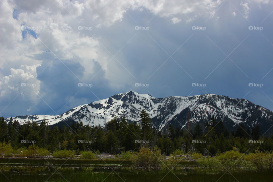 Sierra Nevada Mountains in Tahoe
