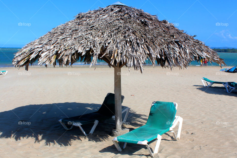 beach ocean chair relax by lagacephotos