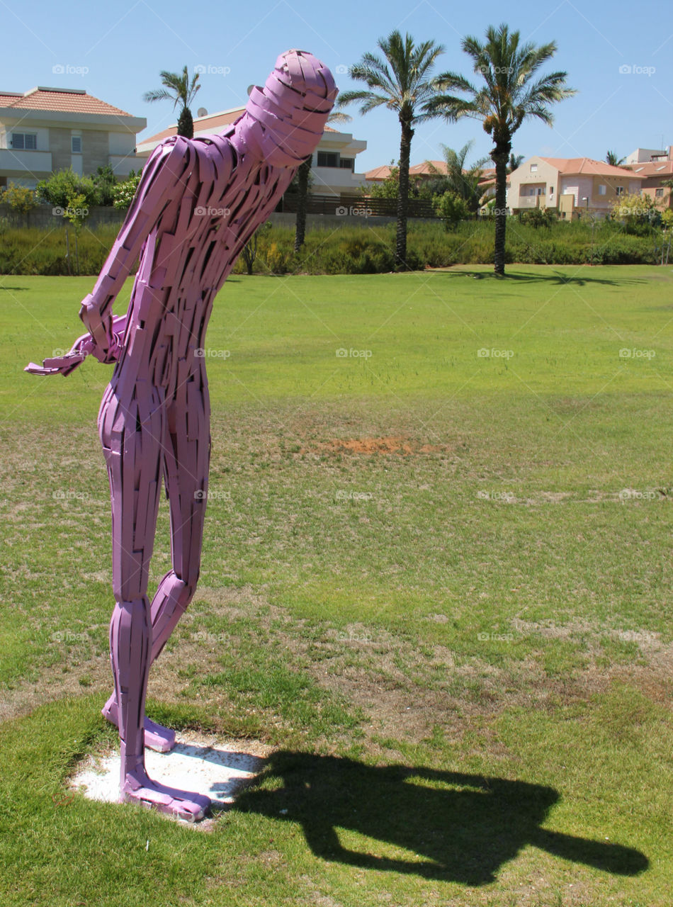 statue sculpture by gilg