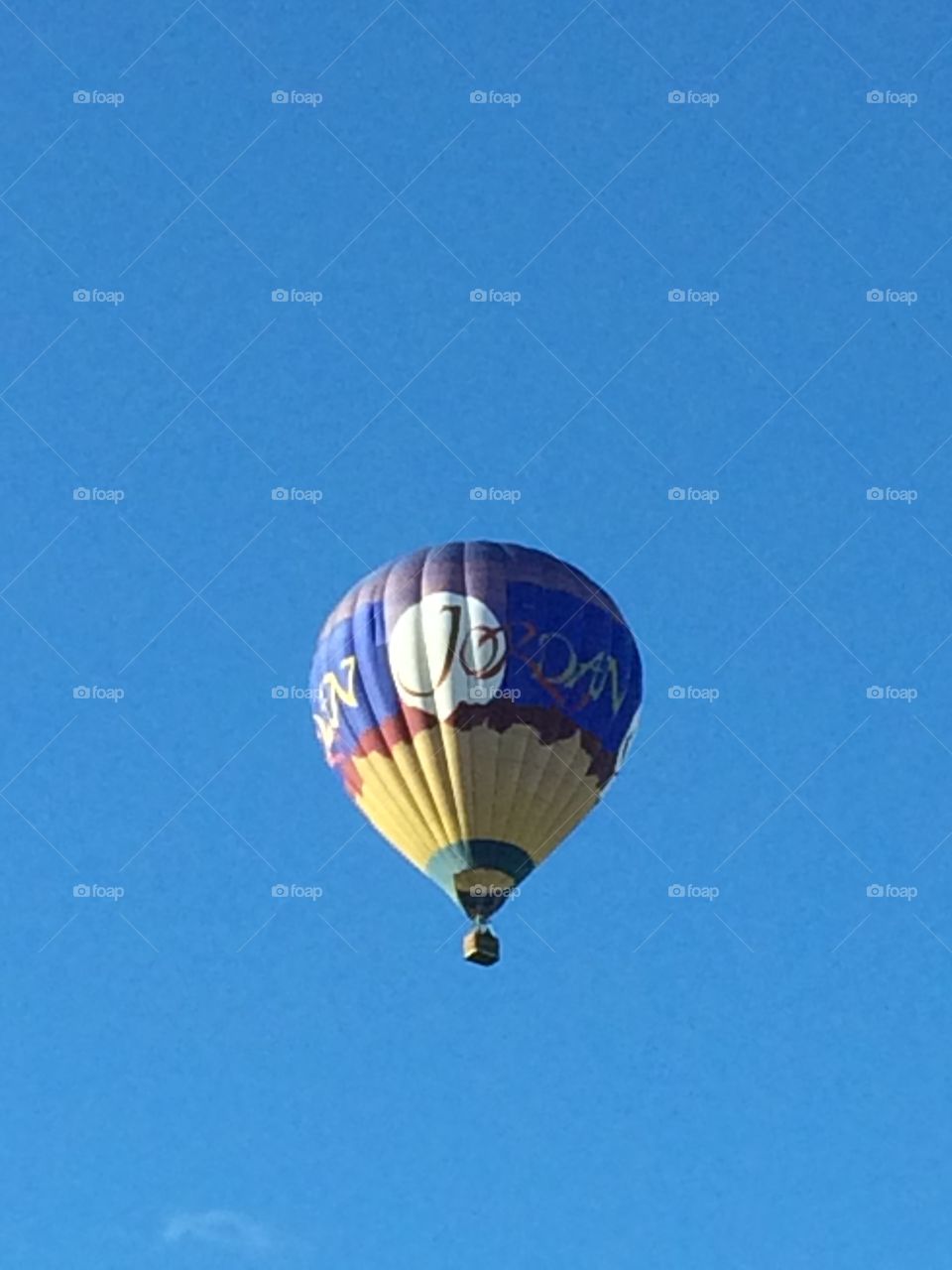 Hot air balloon
