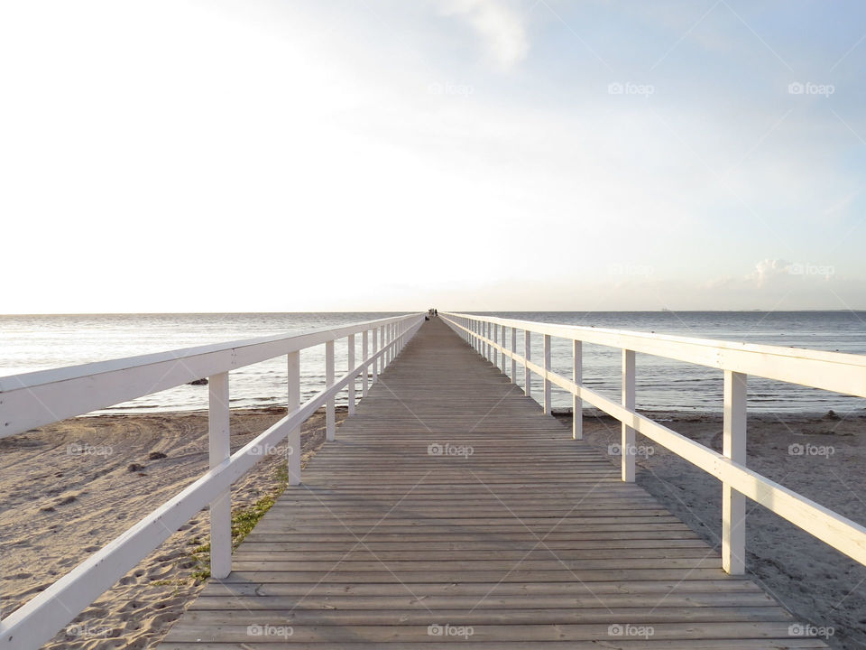 The never-ending jetty. Ribban, Malmö, Sweden 