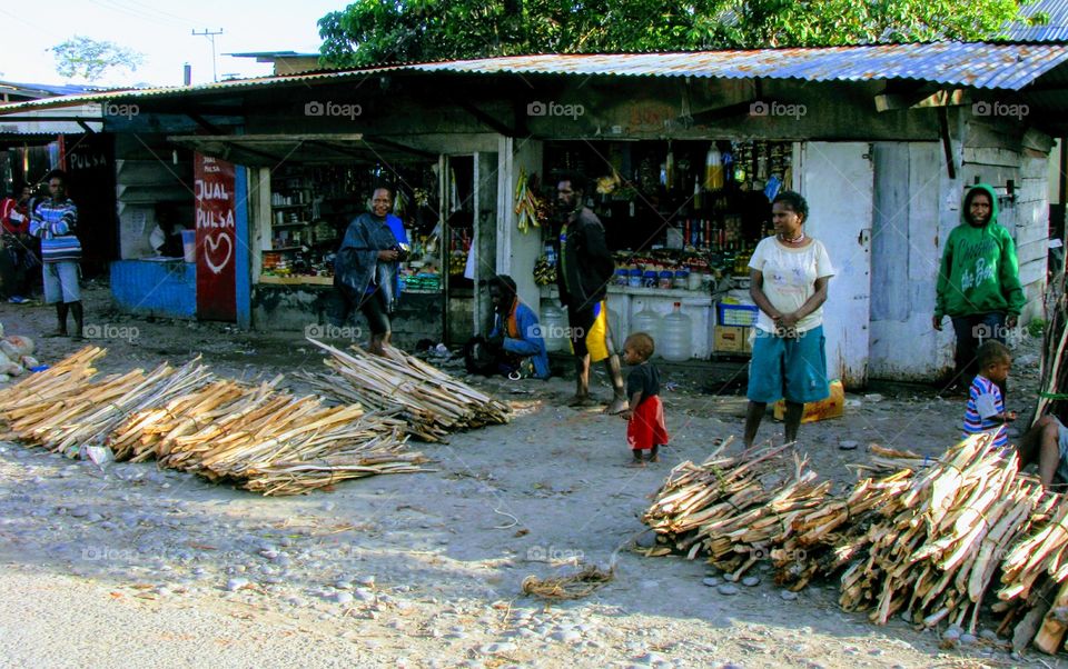 Papuan shops