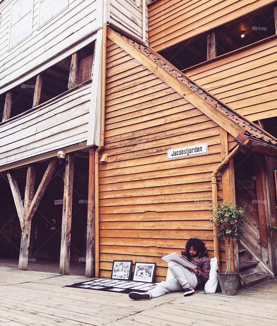 House, Wood, Architecture, People, Family