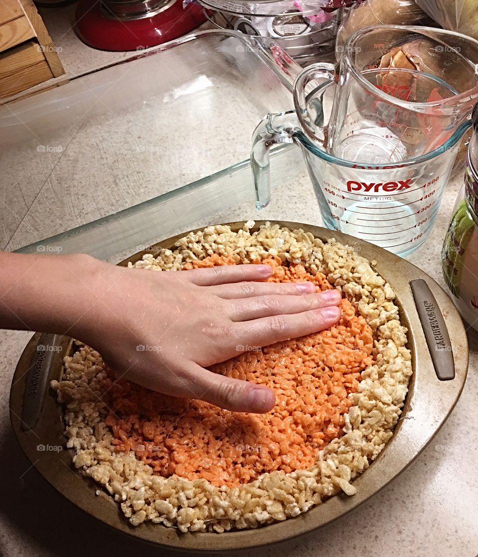Fall is the season for baking and cooking mission - my daughter putting finishing touches on a Rice Krispies Treat Pumpkin Pie 🥧