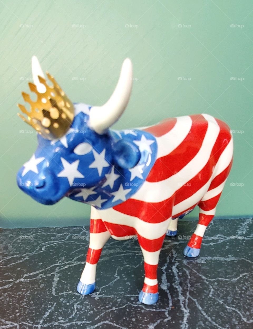 "Cow Parade" replica of lifesized cows all painted differently & placed in different states throughout the USA. This was obviously done in the colors of our American Flag🇺🇸