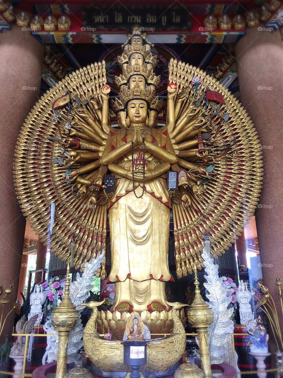 1000 hands Guanyin Temple.