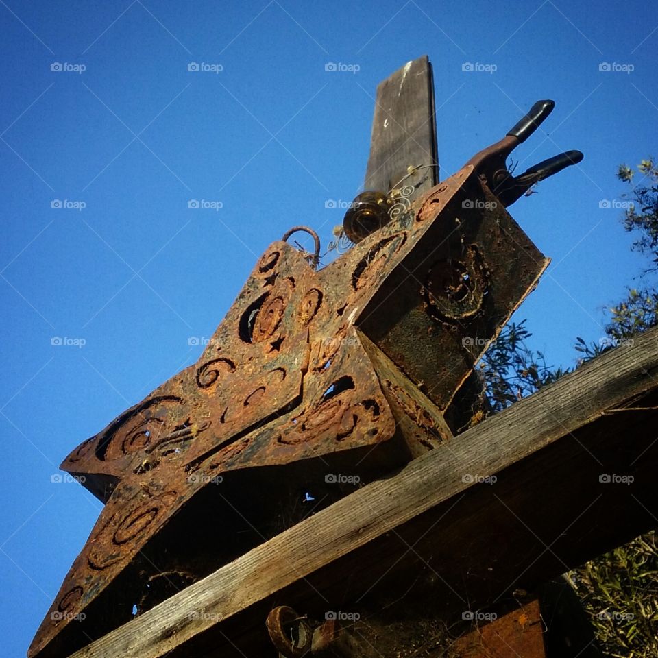 Rusty Metal Star on Easel