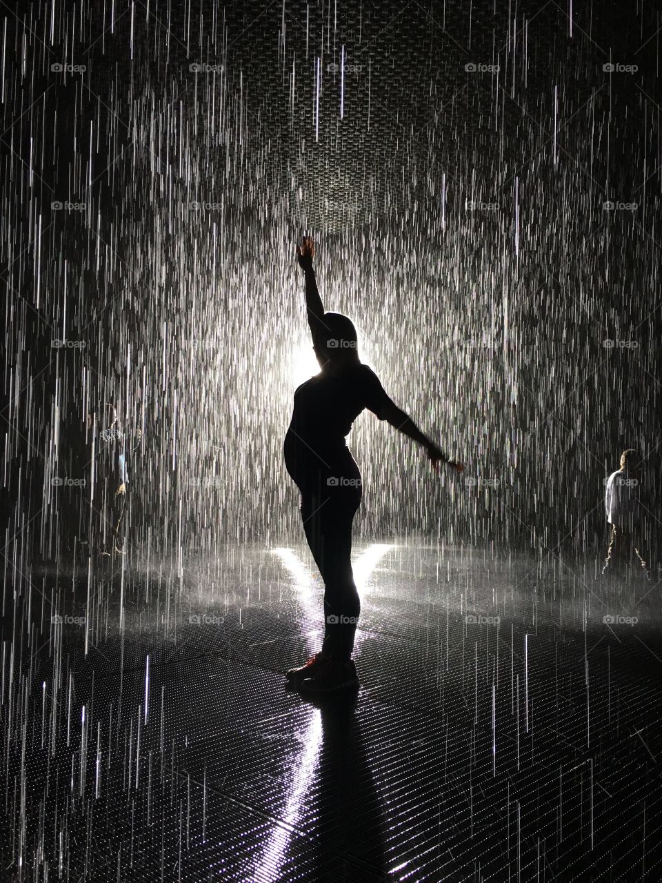 Pregnant silhouette in the rain at LACMA