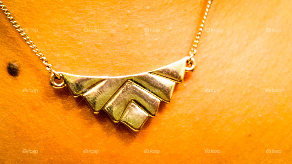 simple silver necklace