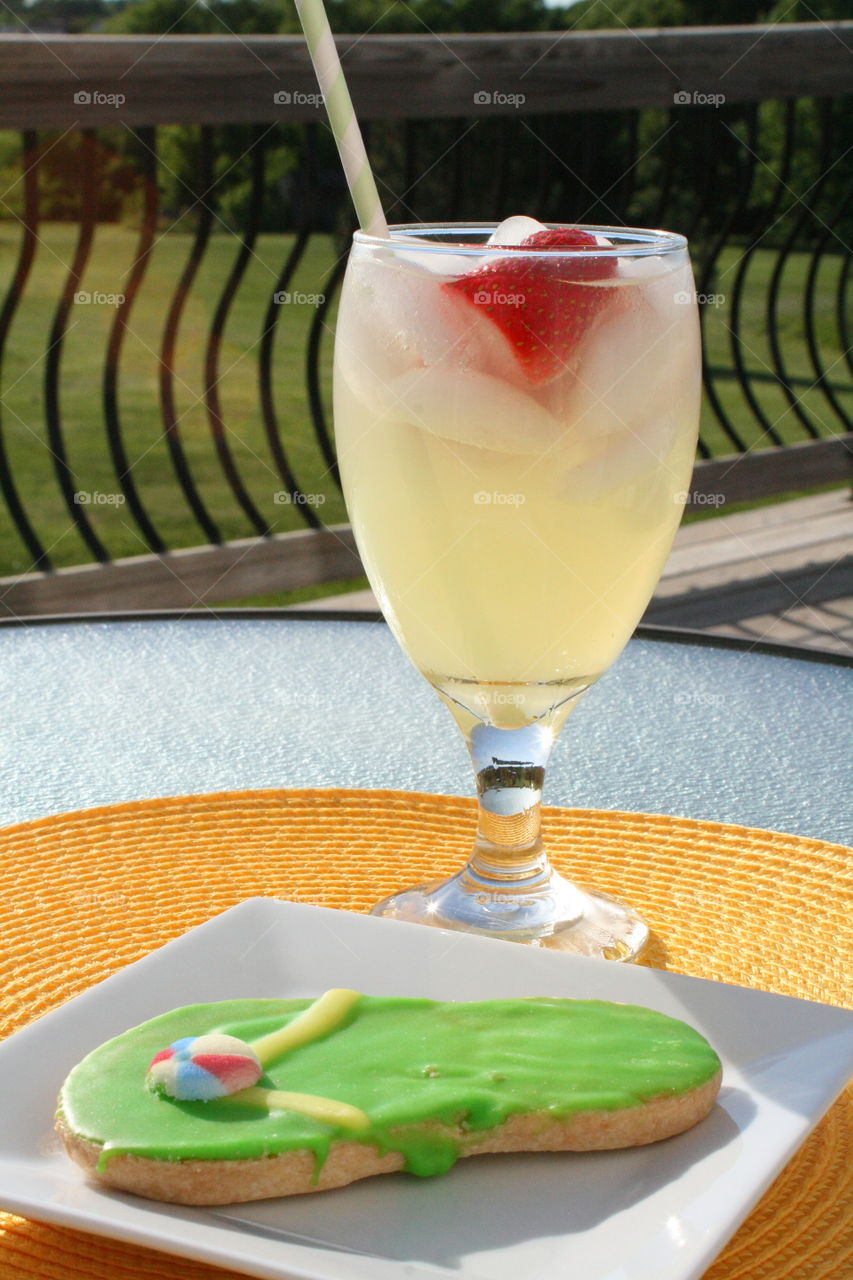 Lemonade and Sugar Cookie
