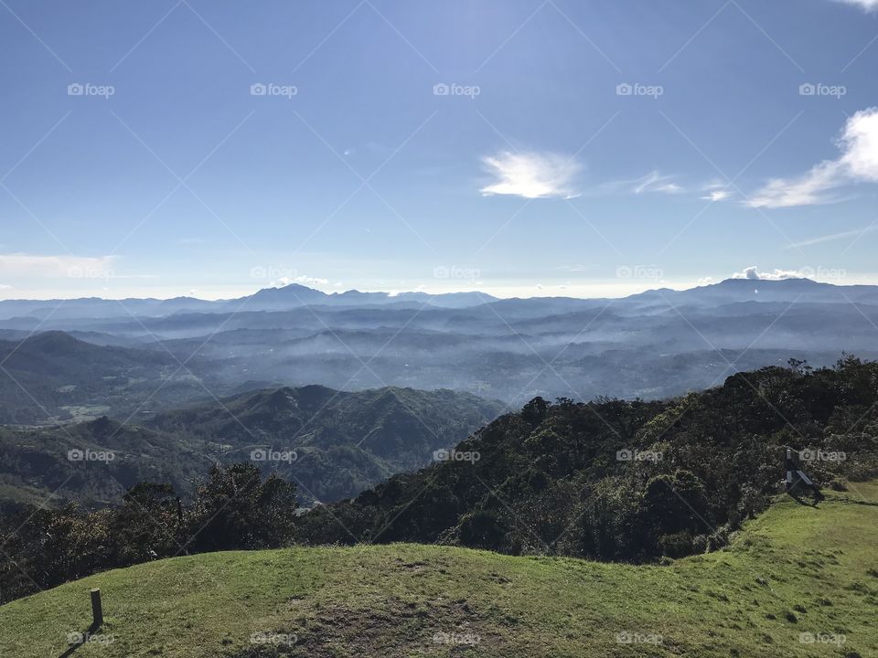 Moon plains one of the highest (6000ft) from sea level 360 degree view. One of the most amazing nature view. You will able to view 9 Mountains in this 360 View.

Further more on a sunny day you will be able to see 105 types of birds.   