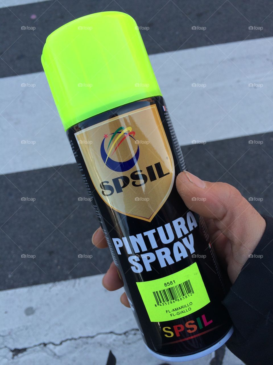 Paint spray 