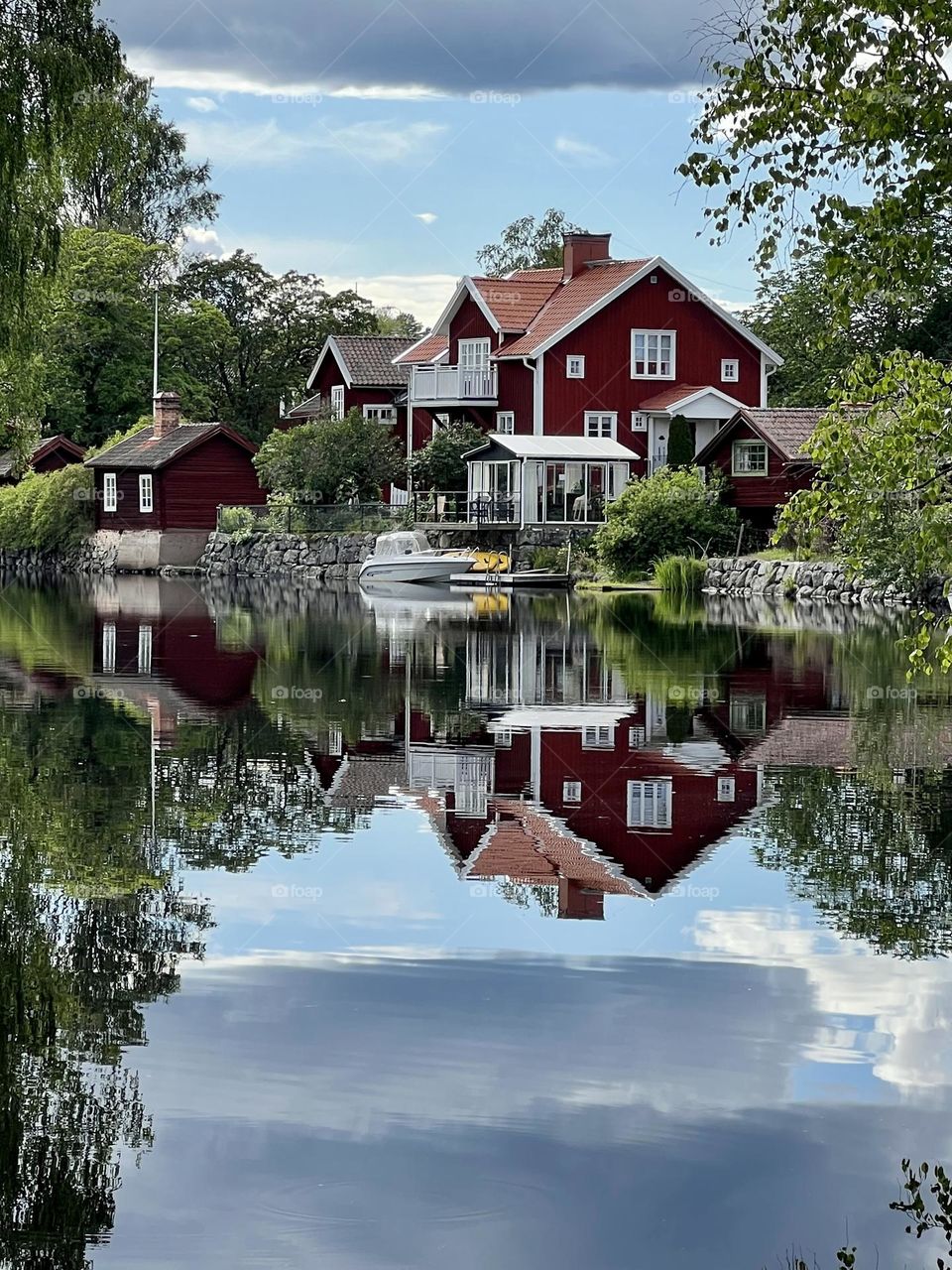 Mirroring calm lake