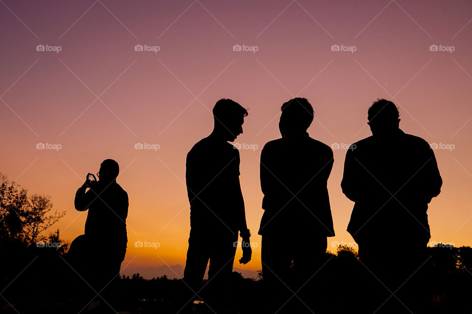My photography community is discussing and trying to capture the beautiful sky with its sunset gradation.