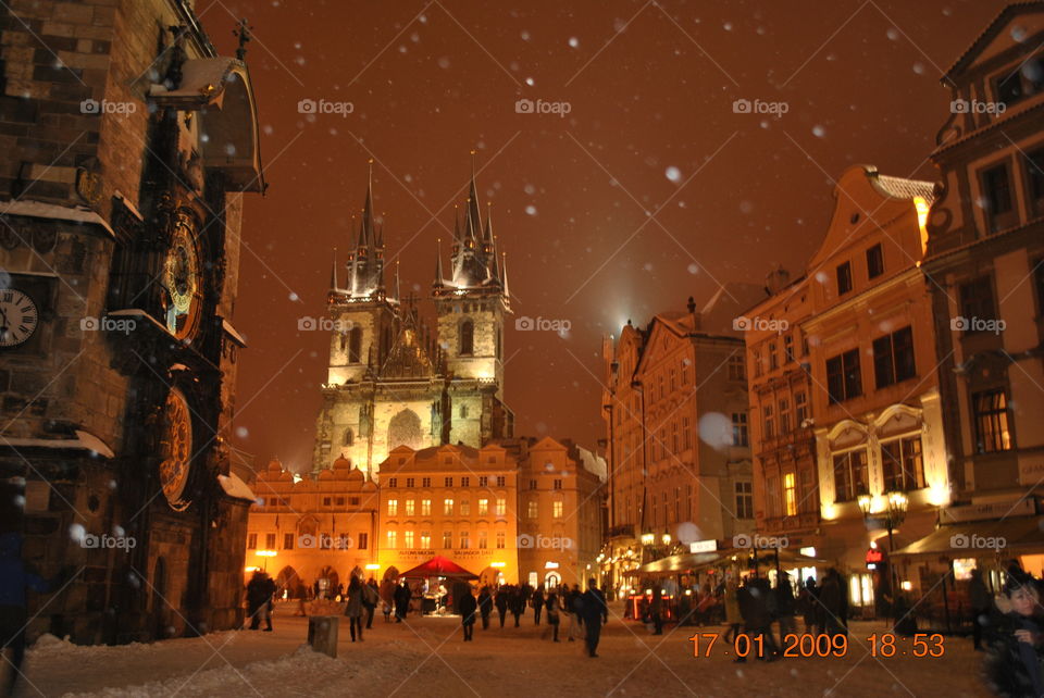 Throwback to snowing Prague