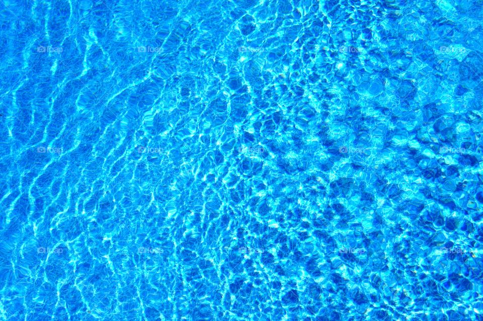 Splash . pool in villa