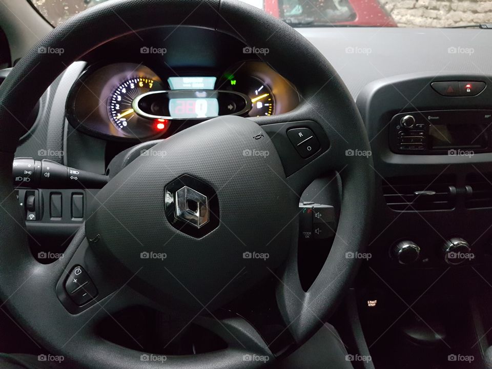 renault clio car interior