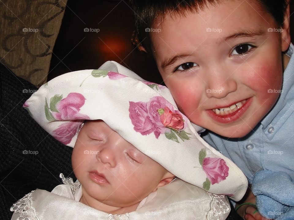 Easter bonnet. Snuggling up for an Easter photo 