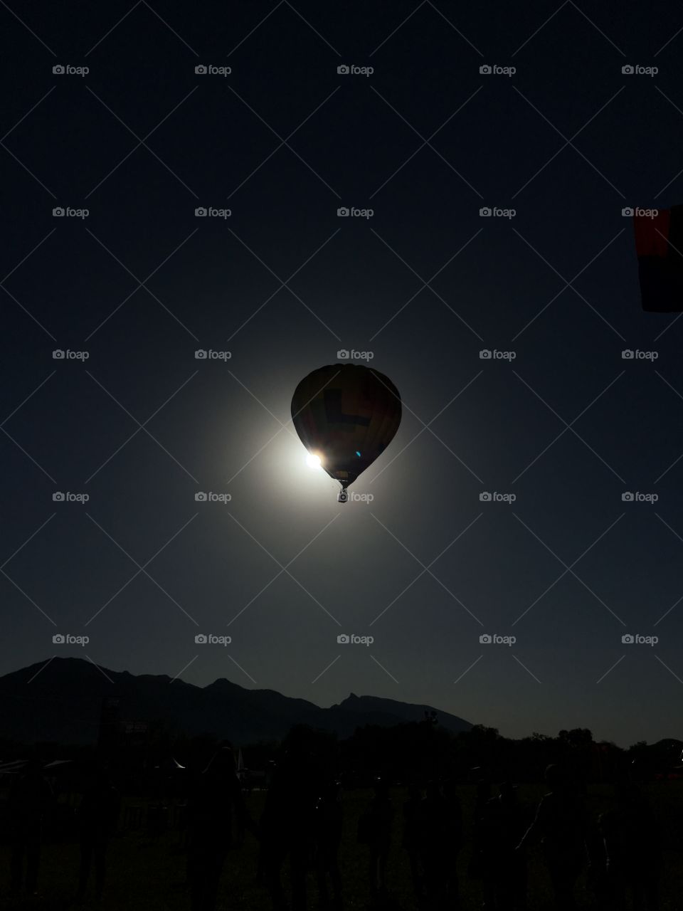 Hot air ballon eclipse