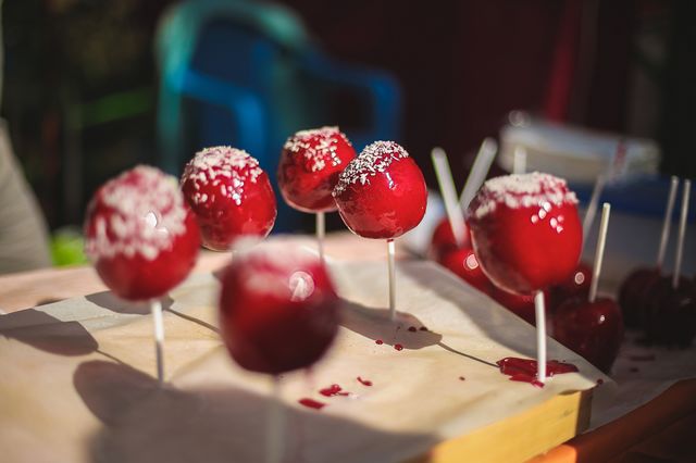 Delicious Apples in glaze