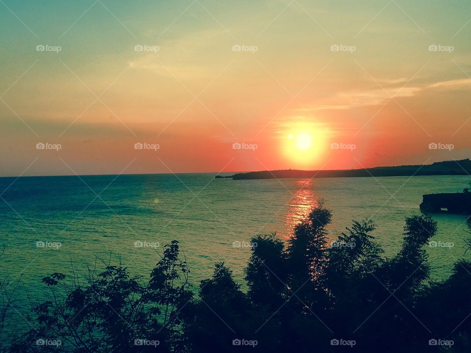 The sky bleeds orange 