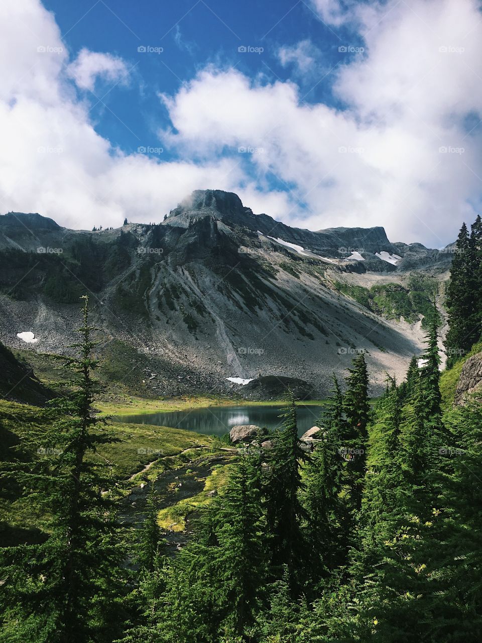 Rocky view of mountain and lake in state park 