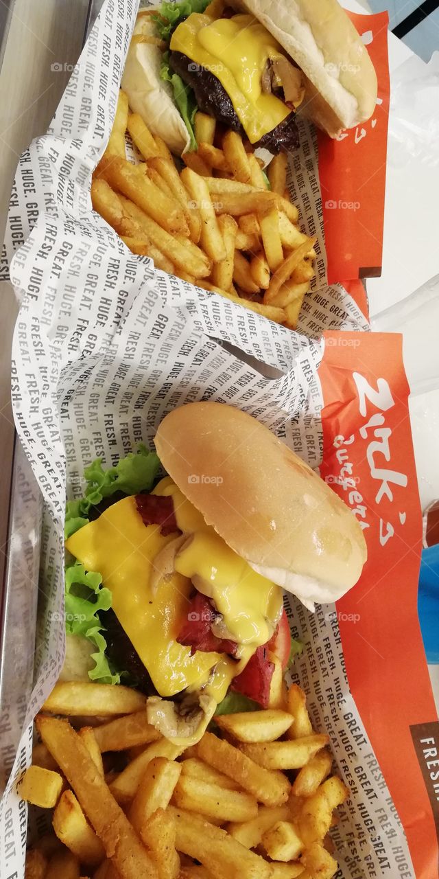 DELICIOUS Bacon and cheese burger for two, perfect for couples who are burger lovers