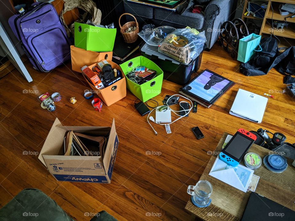 moving process, mess, clutter, boxes, organization