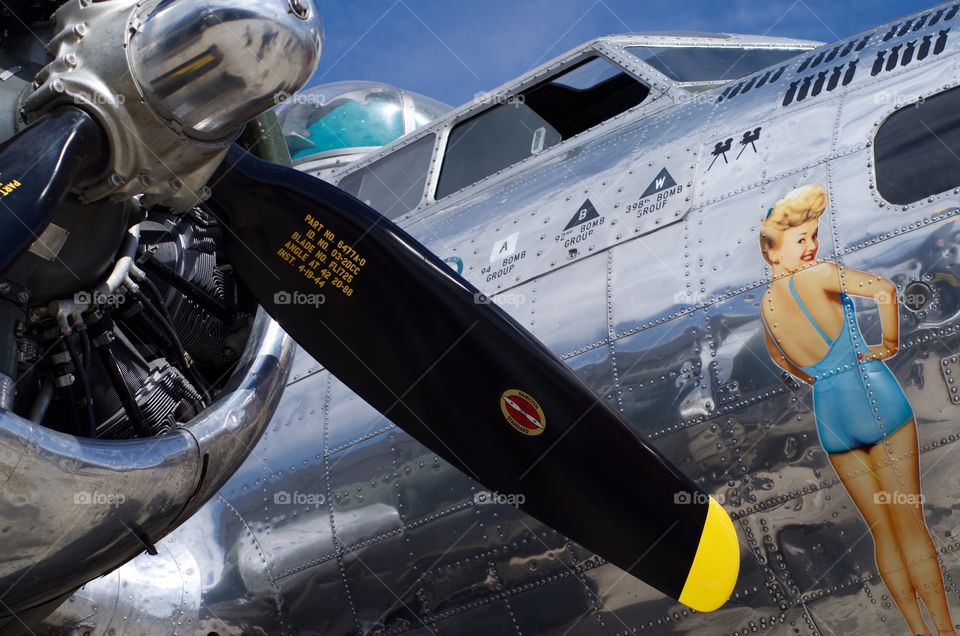 B17